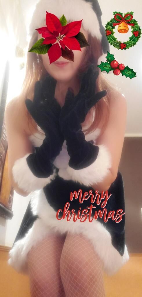 きょうこ-明日までお休みをいただきます♡　クリスマスイベント好評開催中は♡♡♡　21日の日曜日22日月曜日の2日間午後4時から出勤します♡♡♡　どうぞよろしくお願いいたします♡♡♡