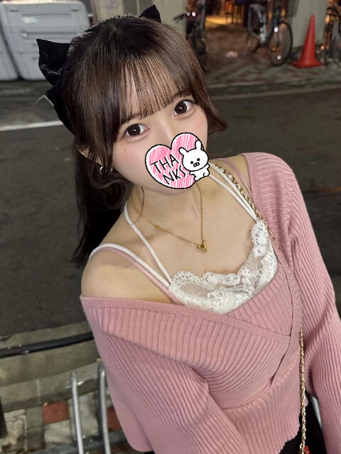 おっぱい鷲掴みにされながらの正常位