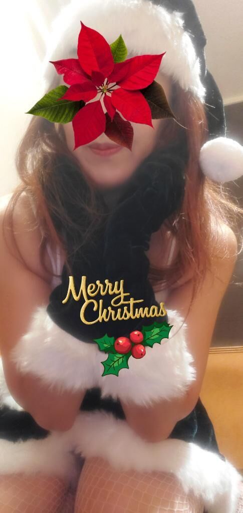 きょうこ-明日とあさっての2日間午後4時から出勤します♡♡♡　ただいまクリスマスイベント好評開催中です〜♡♡♡♡♡♡