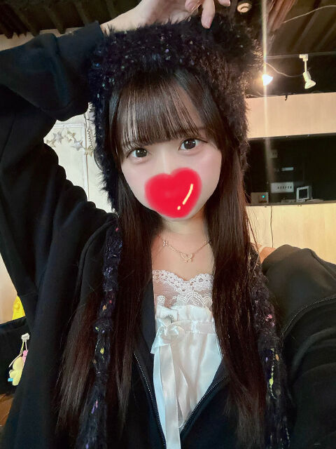 騎乗位で中〇しって征服感さいこうかも♡