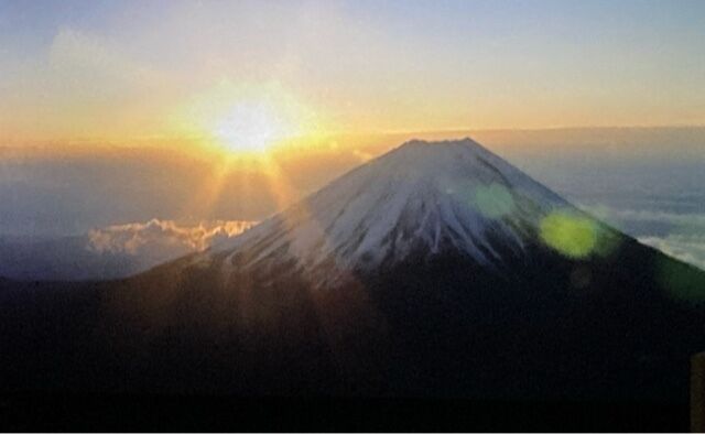 ルミナ-初日の出はテレビでみました(*´♡`*)