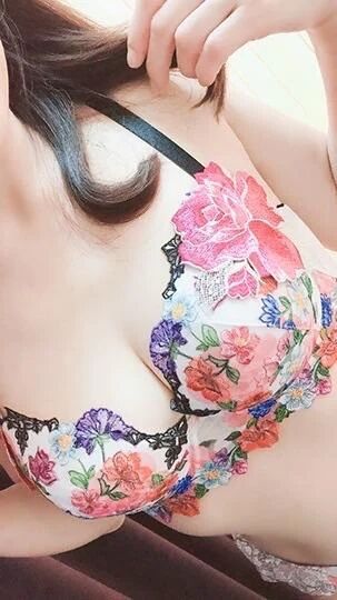 おはよぉ〜( * ॑꒳ ॑*)ﾉ⸝⋆✧☀️出勤