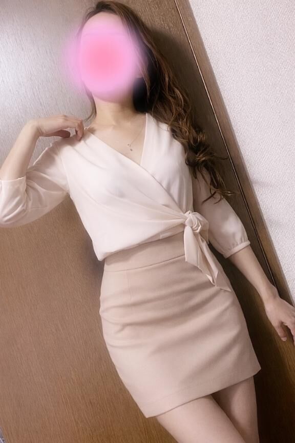 明日は日曜日、出勤します♡