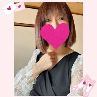 ゆうシャワー浴びて勺新しい下着の白い下着セットで勺