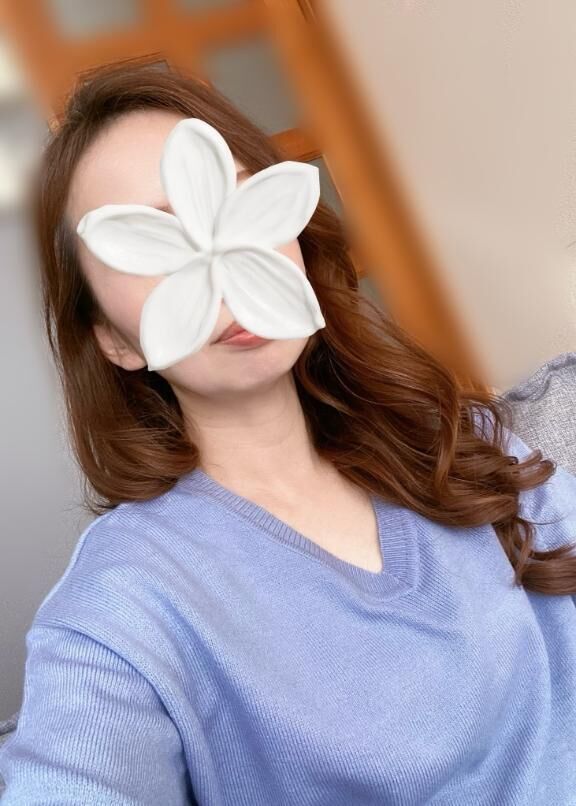 明日（水）出勤します♡