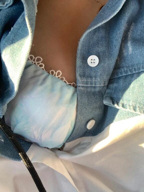 こんにちは^ - ^