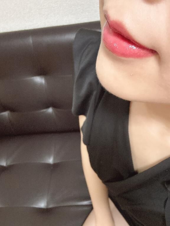 明日は出勤します！