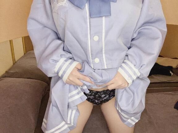 登校しました‼️