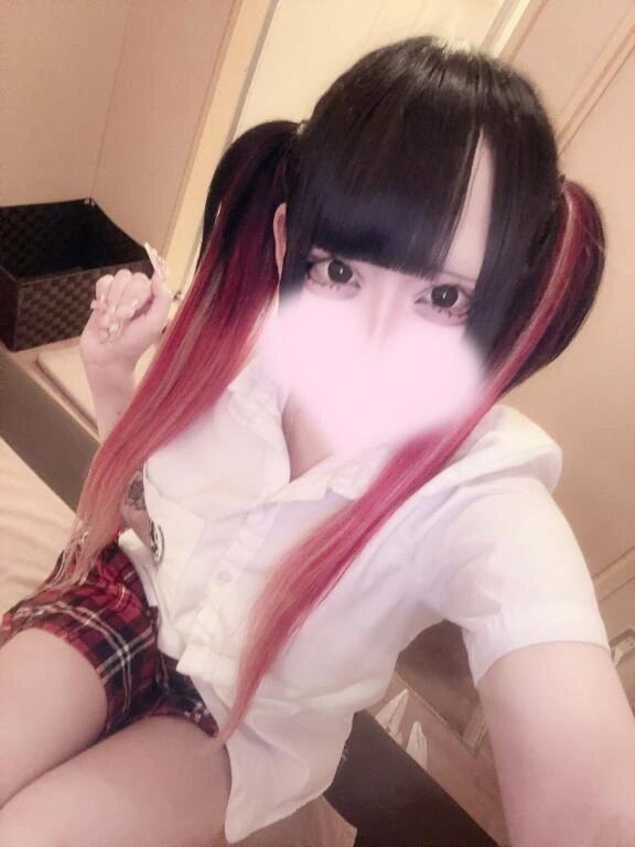 登校してます✩.*˚