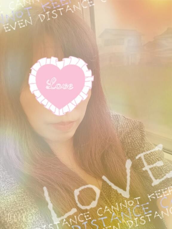 出勤してます。