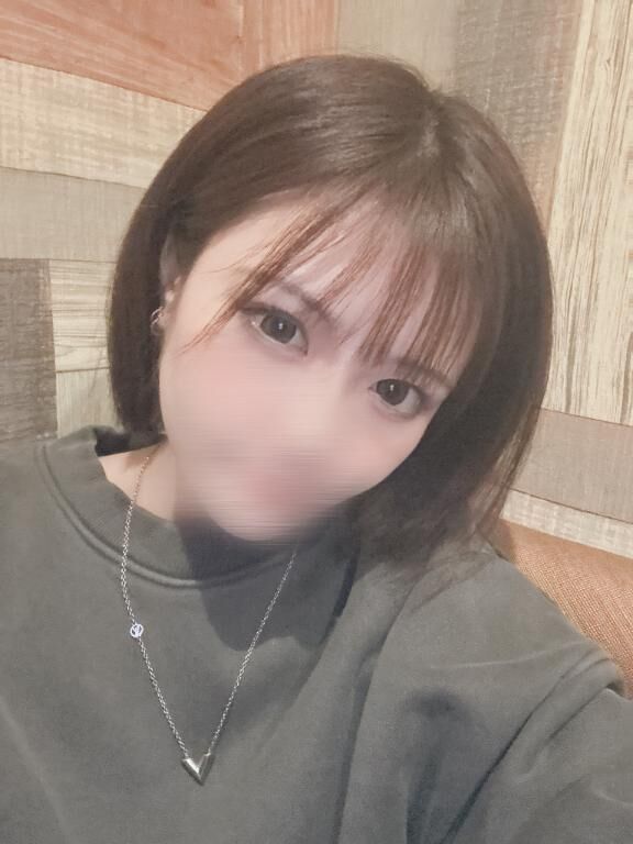 26時まで出勤してます♡