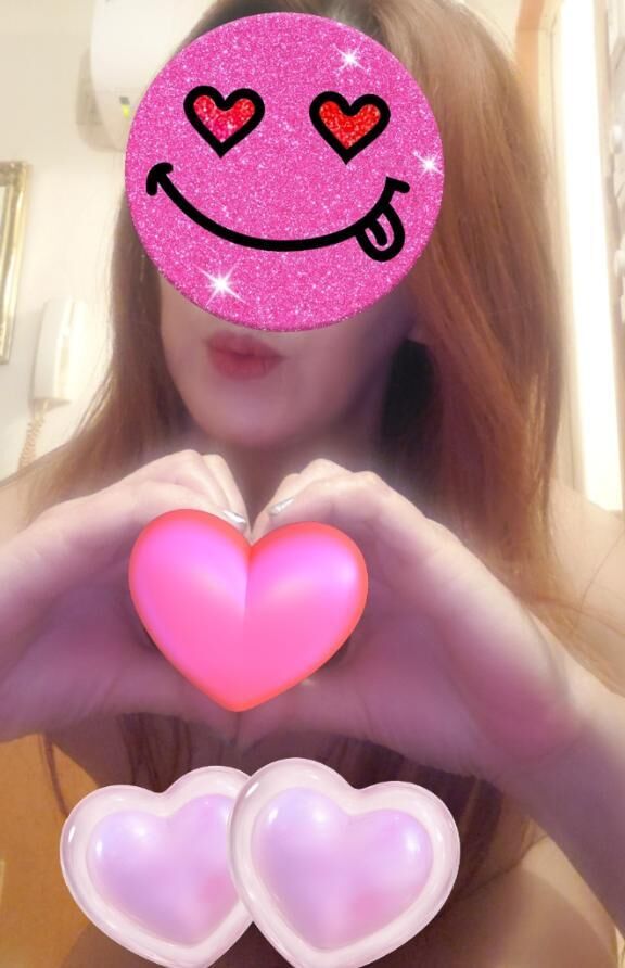 いよいよ明日からバレンタインイベント開幕です〜♡♡　明日からどうぞよろしくお願いいたします♡♡♡　あったかぁ〜くしてゆっくり休んでくださいね♡♡♡♡