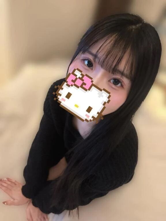 上目遣いで、、、されたい派？