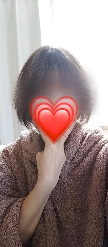 前髪ぱっん切った