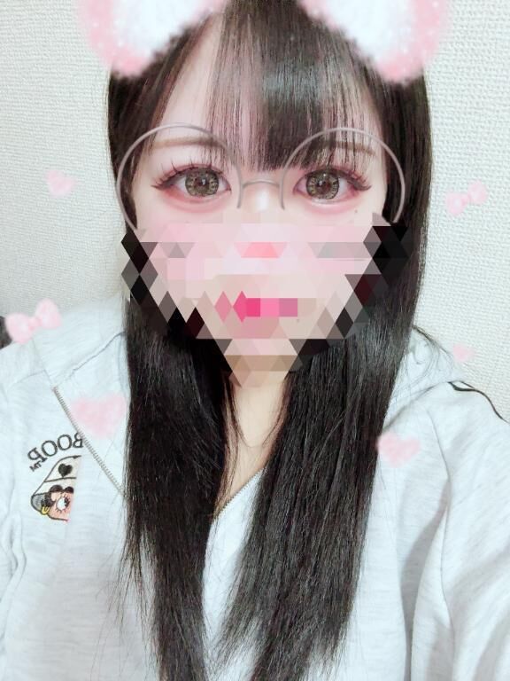 出勤してるよ( 📞¨̮ )&hearts;