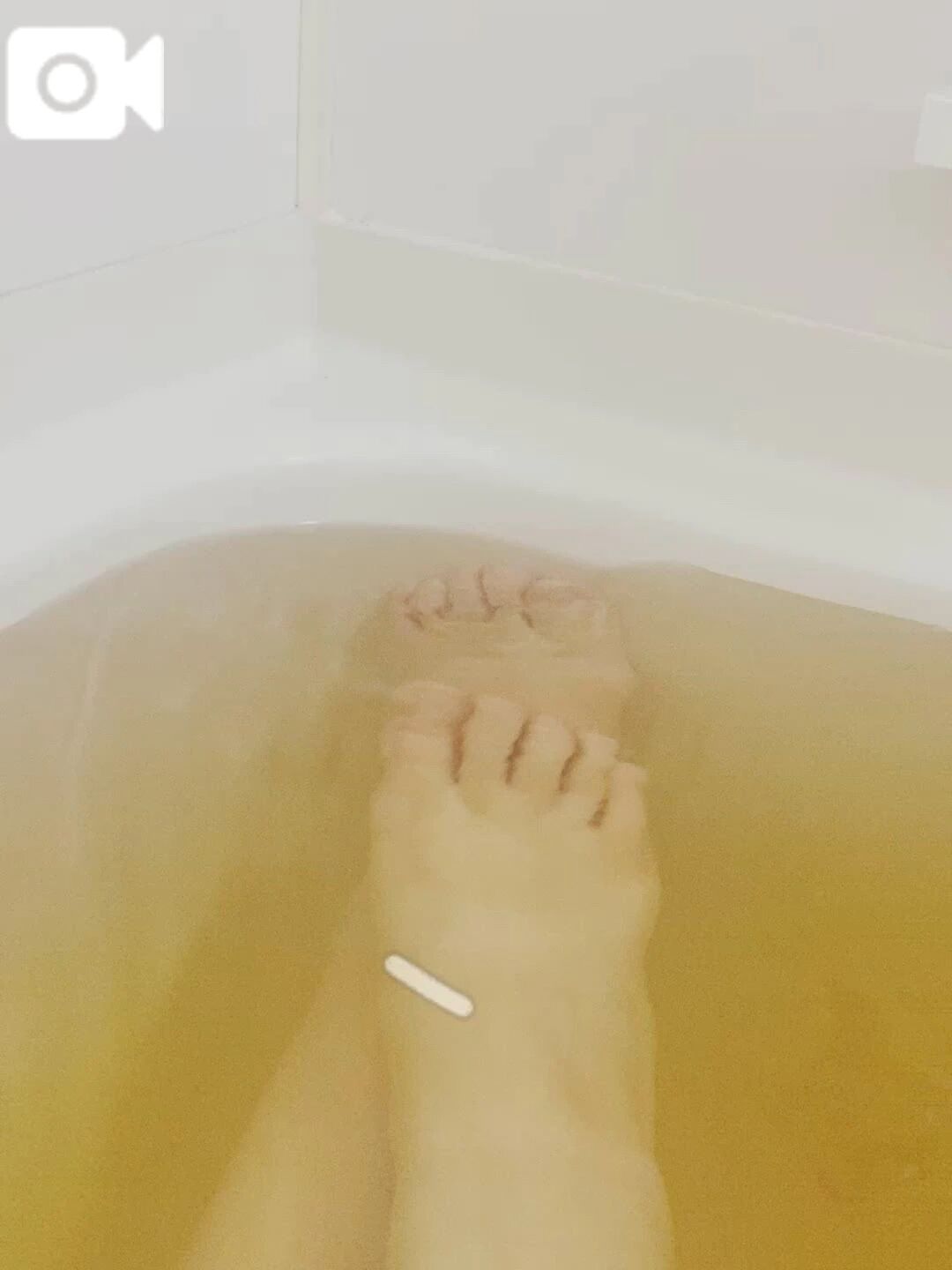 足でされたいとか……