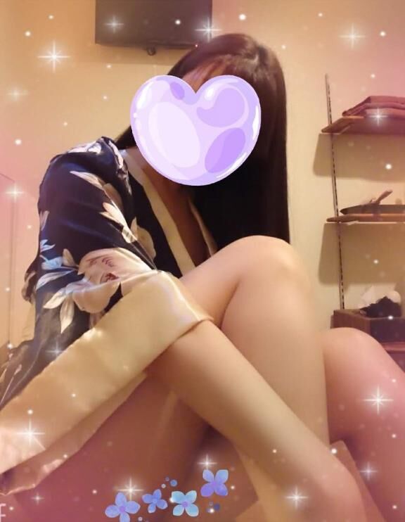 えー、三連休なんですかぁ？♡(´｡♡ω♡｡ ` )