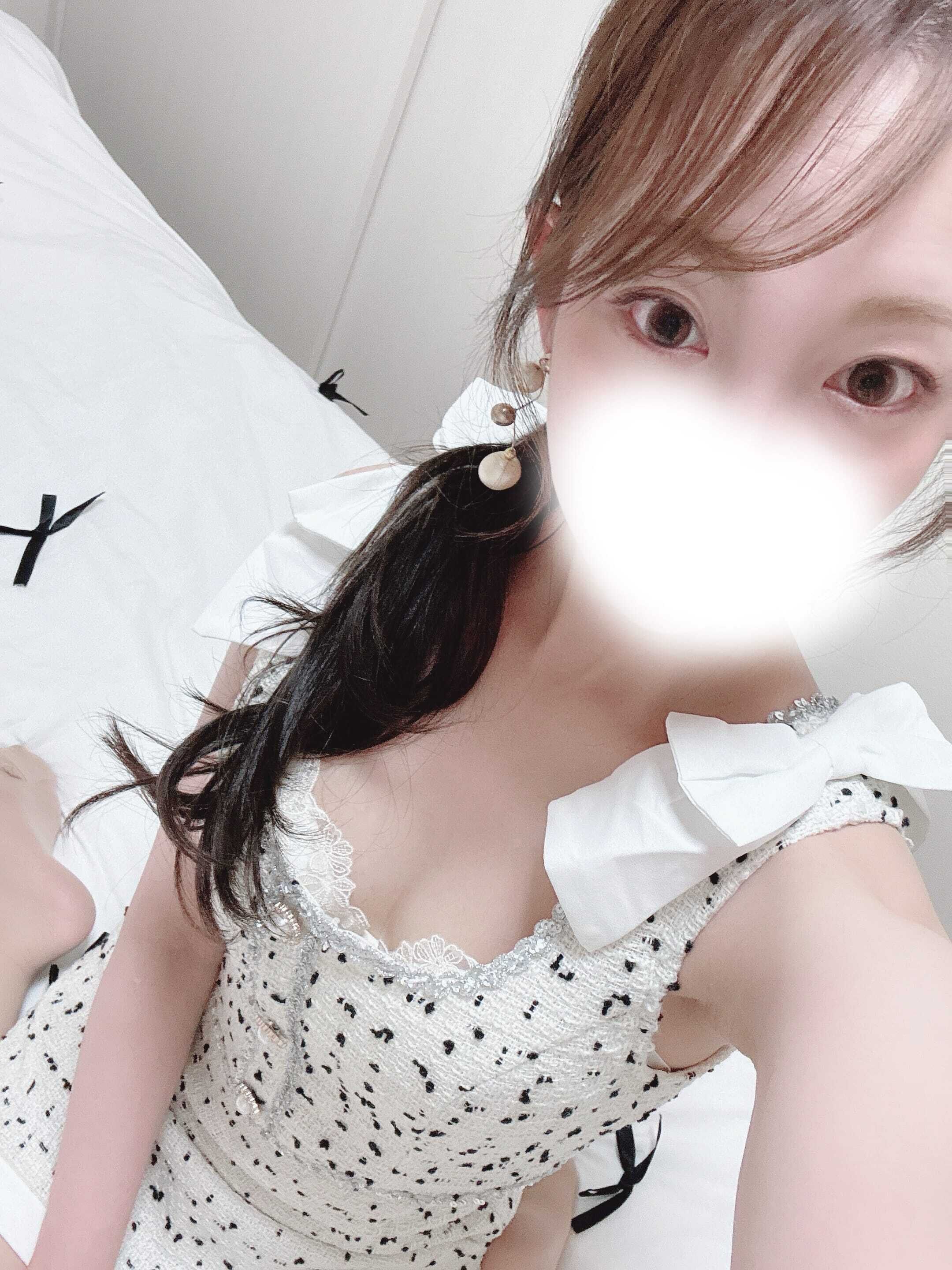 こんばんは☾&middot;̩͙⋆