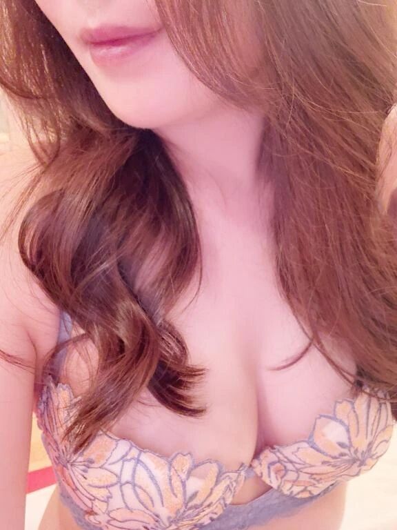 ペこっ(  . .)"♡♡