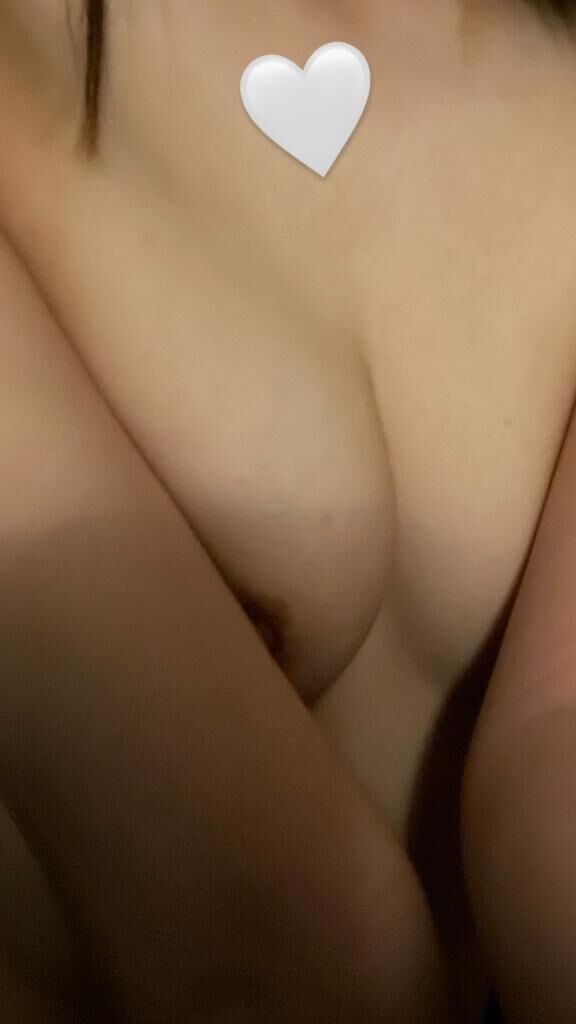 明日は出勤☺️