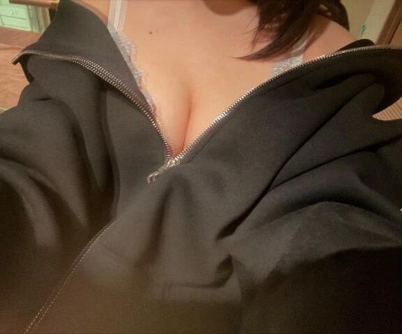 下着何色が好き？？