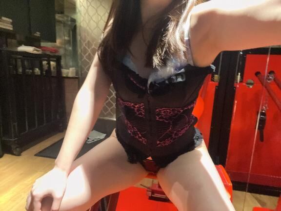 浣腸を入れてひたすら我慢！！