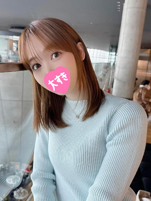 大得意なM字開脚…