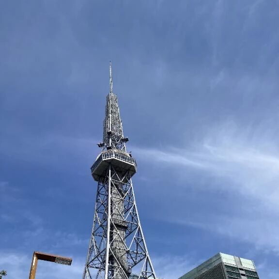 お店に居ます💛