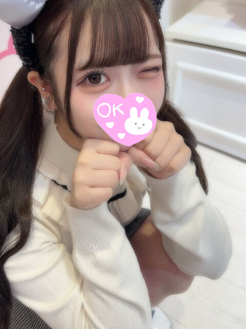 奥まで突きあげるから痙攣してイキ続けちゃう♡