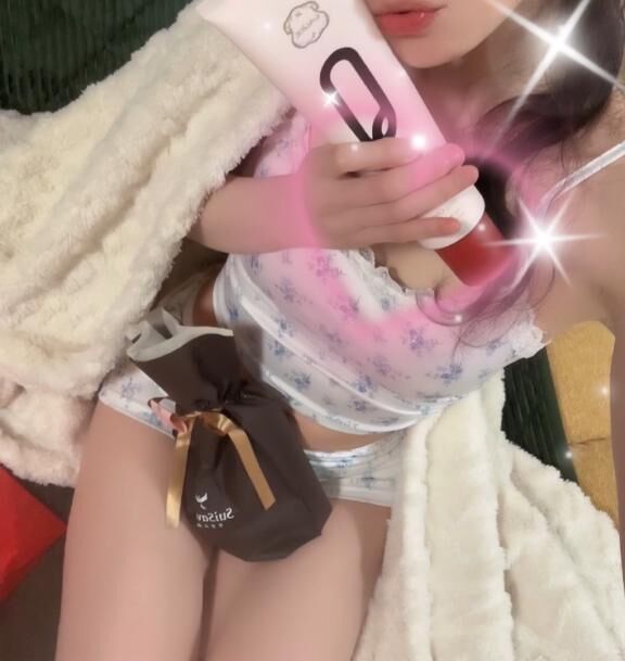 初めてパリIIIの女の子から♡