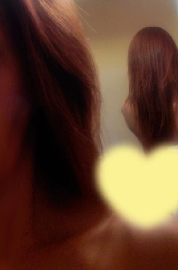 明日は午後4時から出勤します♡♡♡　お久しぶりにお会いできるのを楽しみにしています♡♡　お風呂あがり〜♡♡