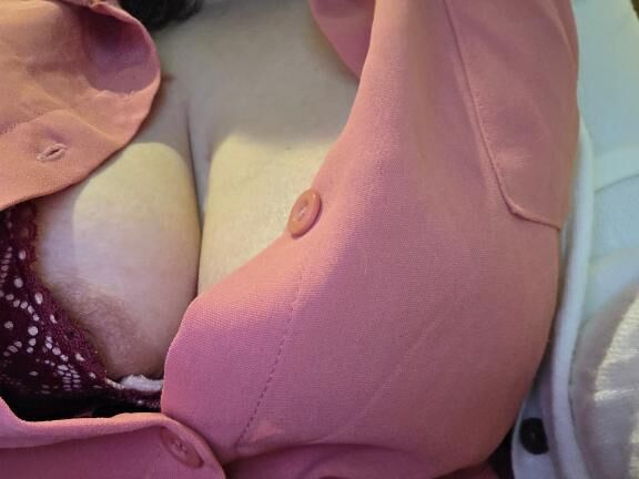 三河安城に癡女