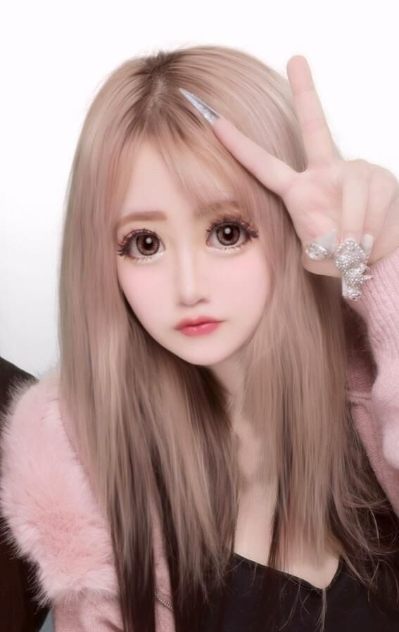 エッ○な姿見に来てっ・・・♡