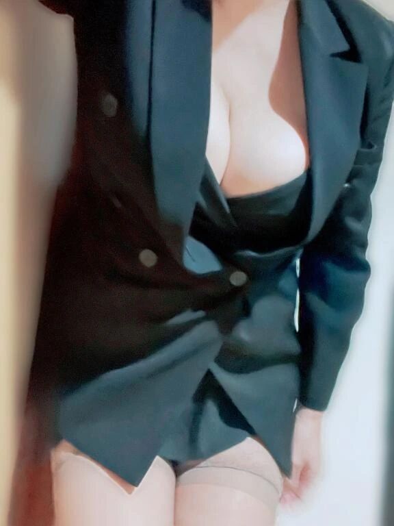 こんにちは＆お昼休憩