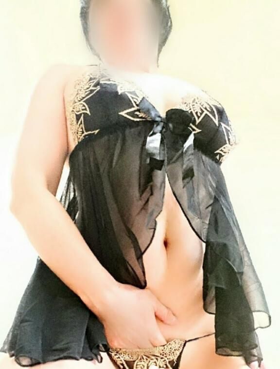 ちらちらちらちら(/ω・＼)