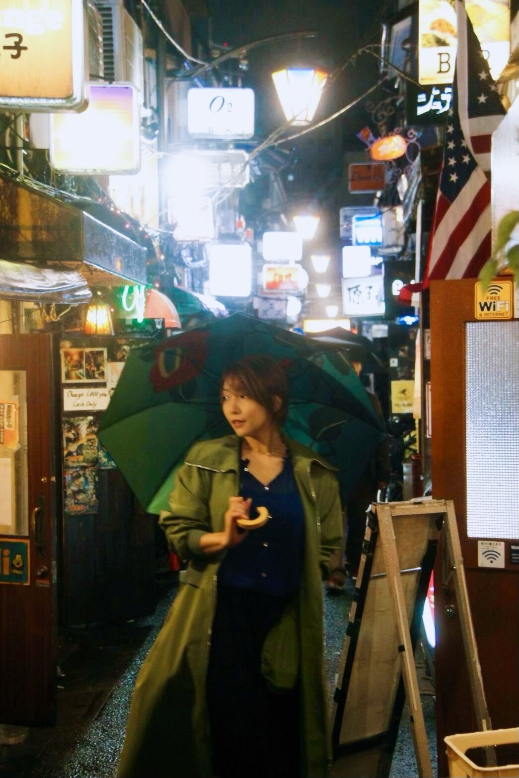 夜のネオン街の雰囲気だけ楽しんでどこも入らず雰囲気だけ楽しんどいた笑