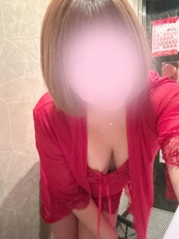 こんにちは*♡♡♡*)ﾉ"