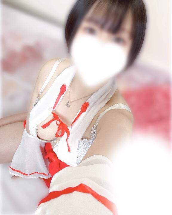 珍しく